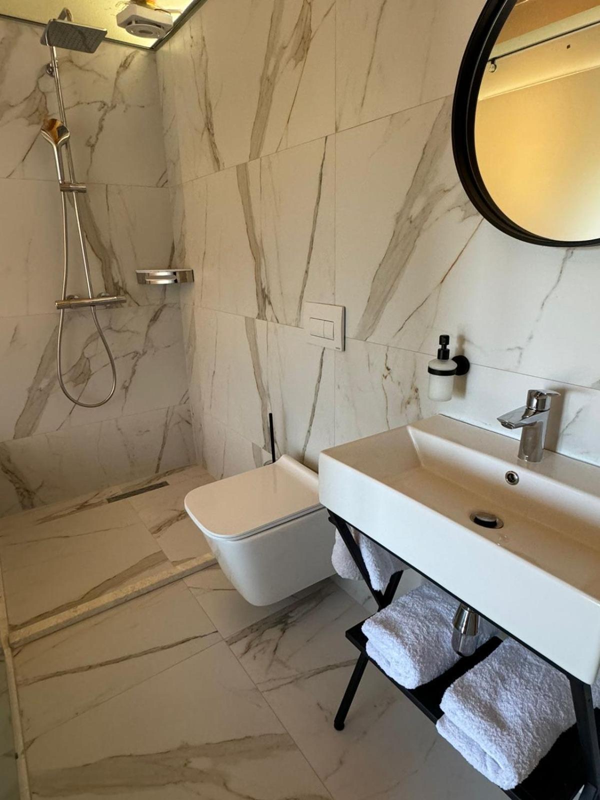 Guesthouse Marku - Mrizi I Zanave Fishte Dış mekan fotoğraf